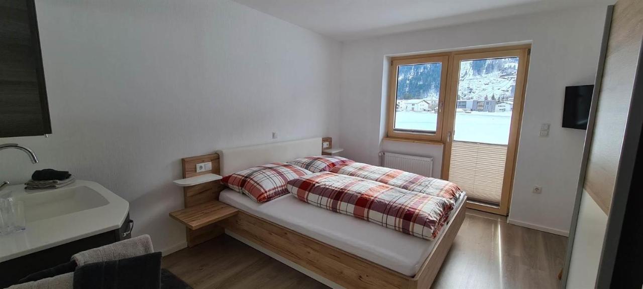 Ferienwohnung Willi Schruns Εξωτερικό φωτογραφία
